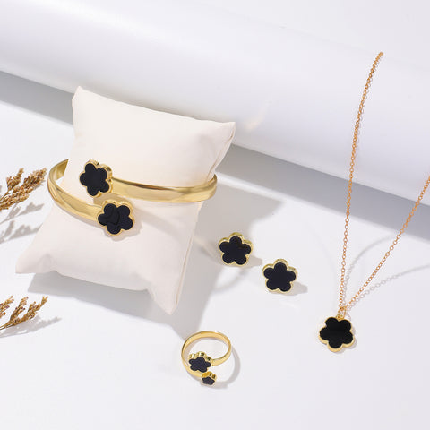 Five Petal Flower Earring Bracelet Necklace Set European And American Versatile Fashion Lucky Five Leaf Flower Bracelet