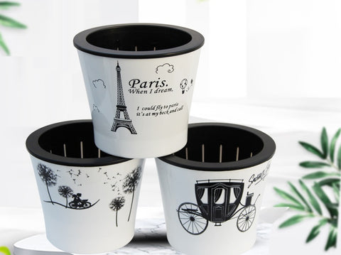 WHITE PLANT POTS