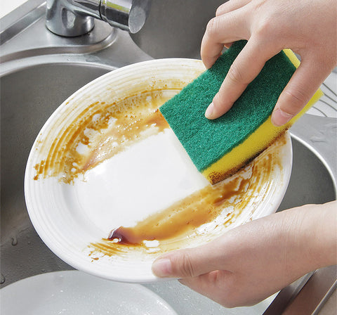 Sponge wipe cleaning pot and bowl